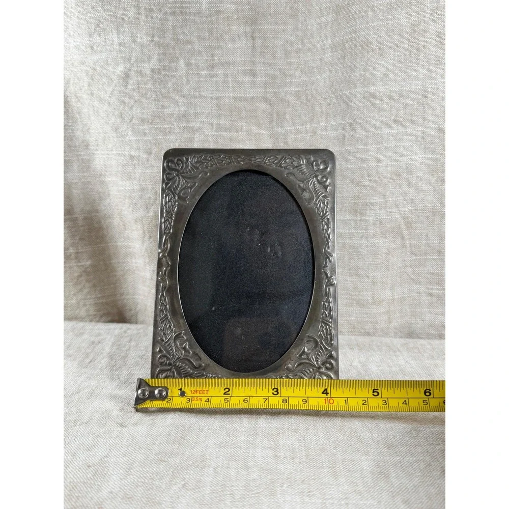 Vintage Picture Frame Good Ornate Silver Floral Oval Tabletop 3.5x5